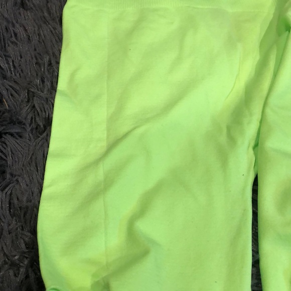 Freckles size small/medium side cutout leggings - Picture 4 of 5